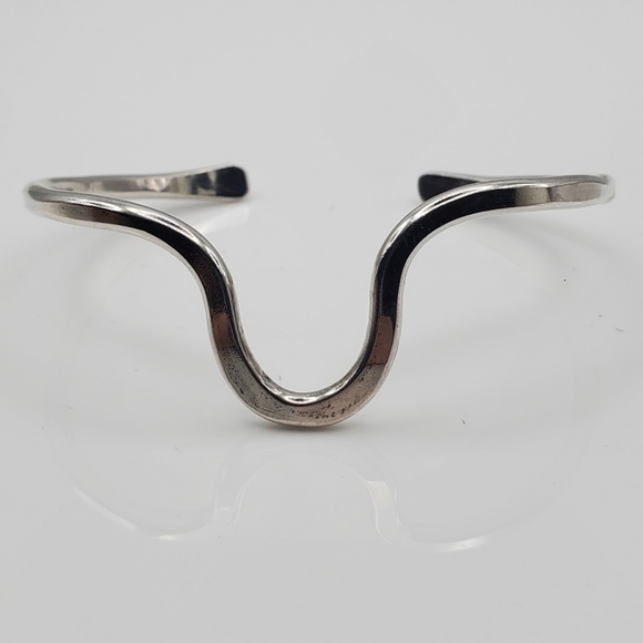 Modernist Sterling Silver Cuff 925 Bracelet Curved 15.75g Vintage Bangle - Picture 1 of 9
